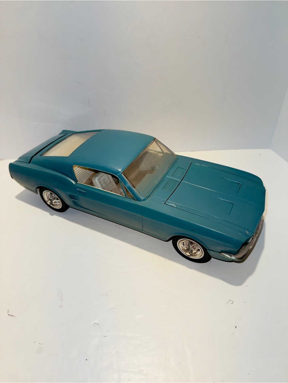 1967 AMF-WEN-MAC-FORD MUSTANG FASTBACK 2+2 PROMO CAR-BATTERY OP TOY  16"